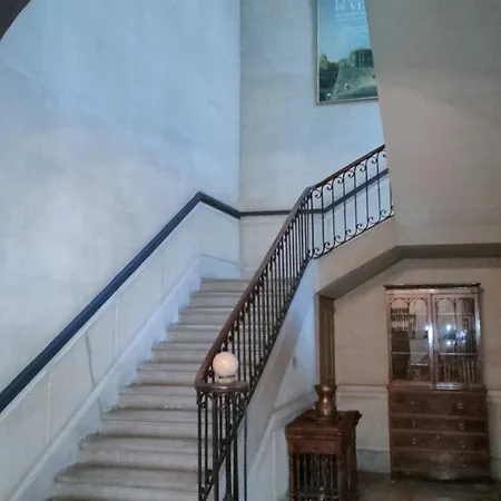 Apartamento Appt Arenes 90 M2 + Terrasse Ombragee *