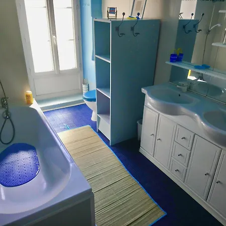 Apartamento Appt Arenes 90 M2 + Terrasse Ombragee Nîmes